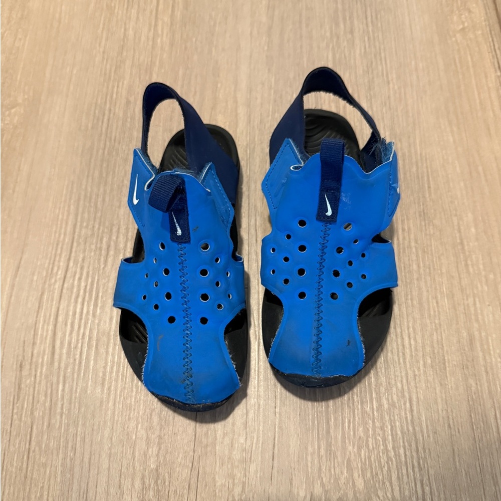 Nike Blue Sporty Sandals with Ventilation